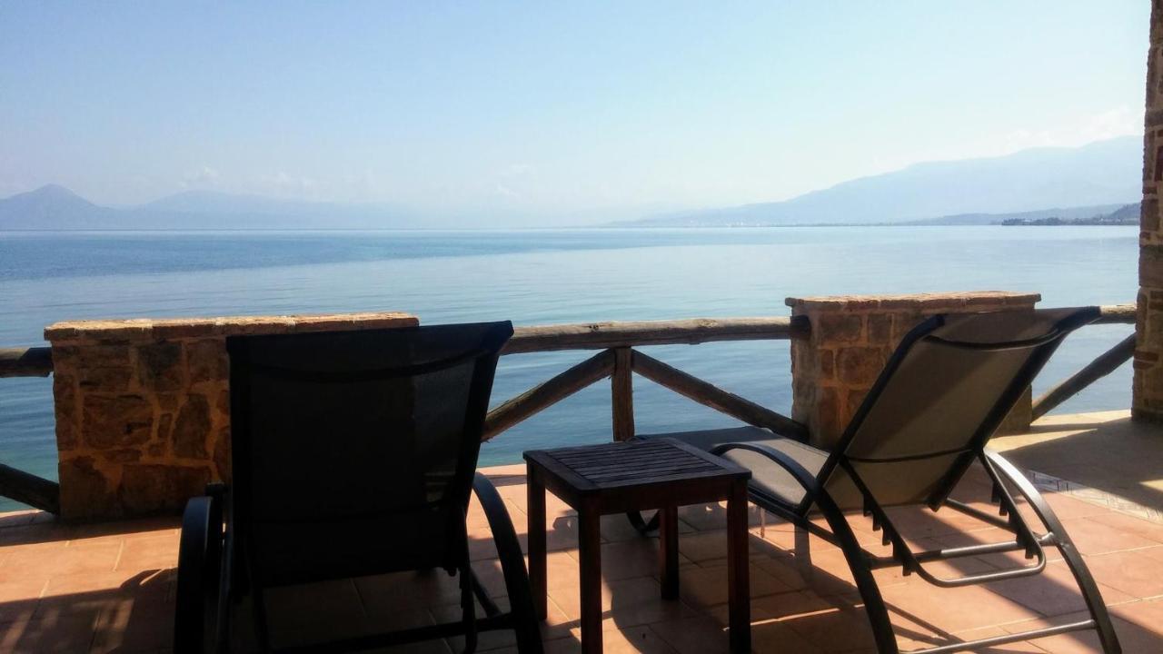 Castella Beach Alissos Ngoại thất bức ảnh