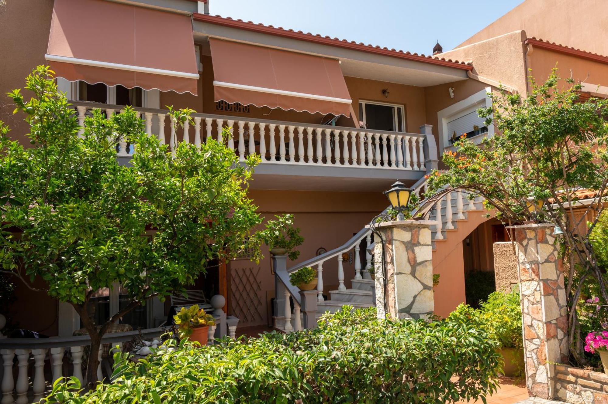 Castella Beach Alissos Ngoại thất bức ảnh