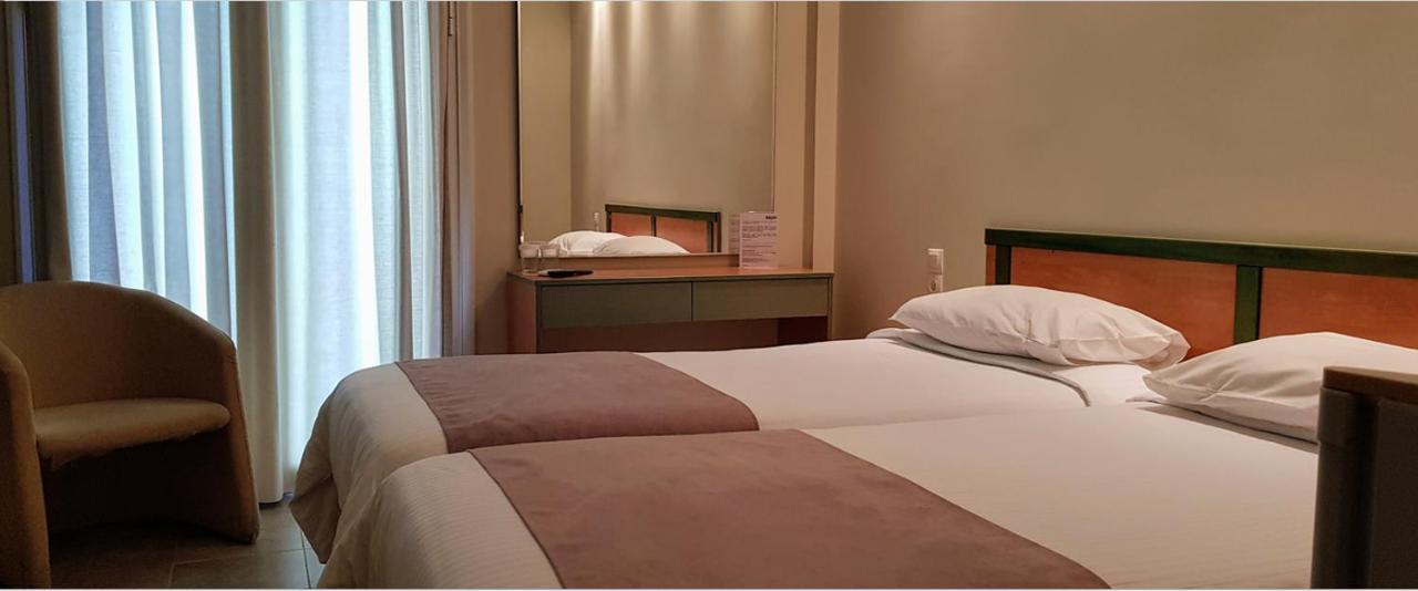 Castella Beach Alissos Ngoại thất bức ảnh